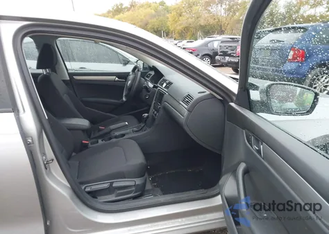 2014 Volkswagen Passat 1.8T S из США, поврежденный, VIN 1VWAS7A32EC096104